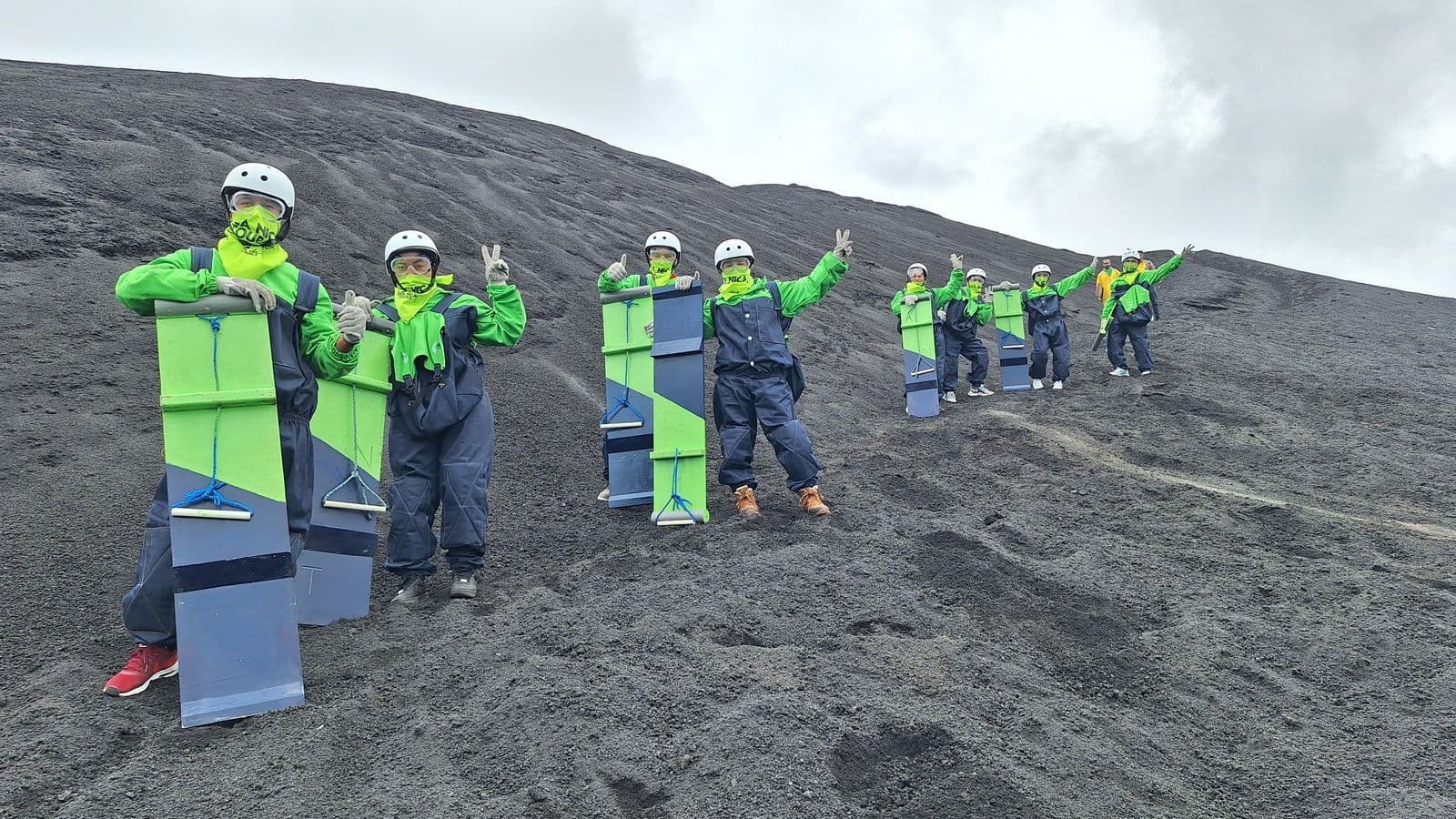 Cerro Negro Volcano Boarding Tour from León